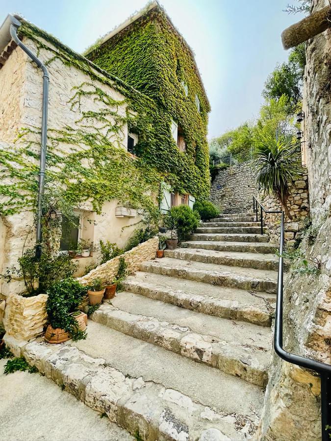 Bel Appartement Duplex Ventabren Exterior foto